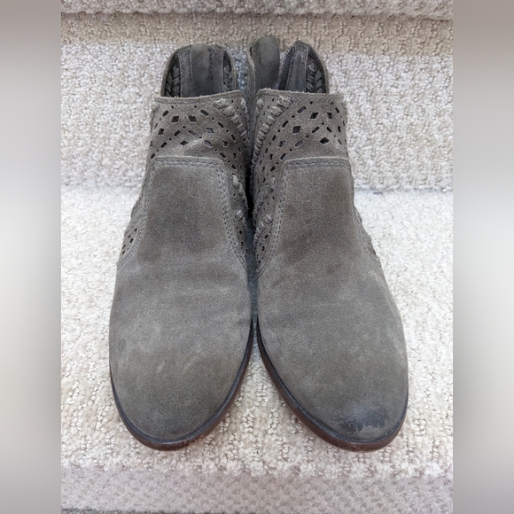 Vince Camuto Booties - Picture 2 of 5